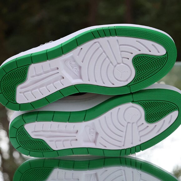 Air Jordan 1 Elevate Low SE Lucky Green - Picture 11 of 11